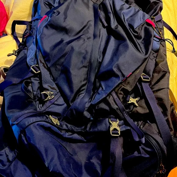 REI | Bags | Deva 7 Rei Backpack With Rain Cover | Poshmark